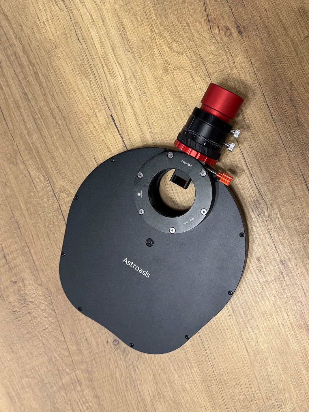 Astroasis Oasis OAG off-axis guider for astrophotograph